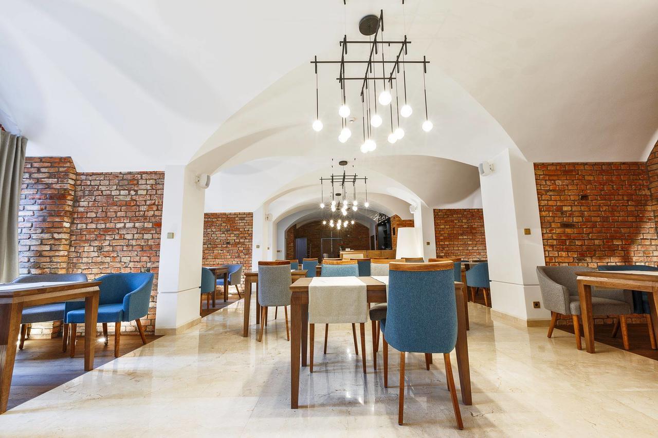 Hotel Zamek Bytow Extérieur photo